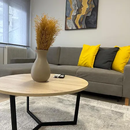 Apartment Central Stay Larissa