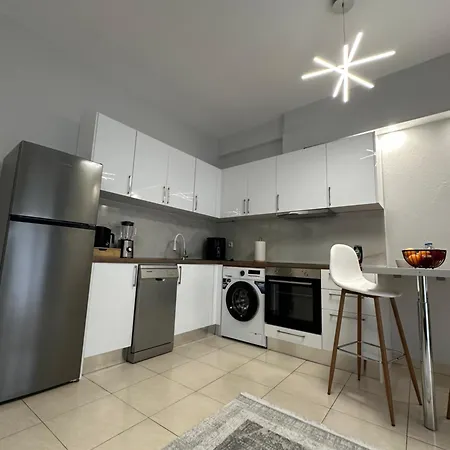 Apartment Central Stay Larissa