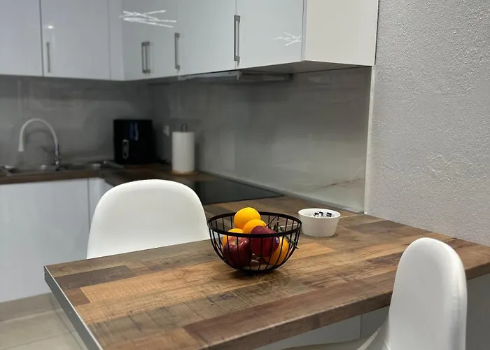 Central Stay * Larissa